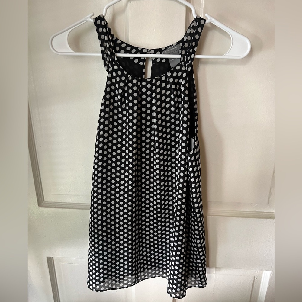 Ann Taylor sleeveless polka dot top